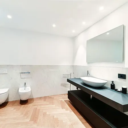 Dome's Magic - The House Of Travelers *