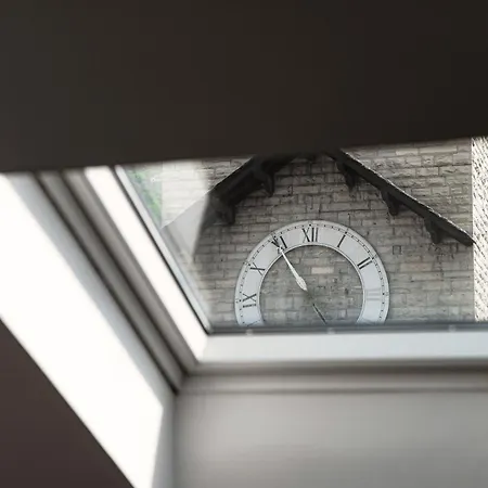 Dome's Magic - The House Of Travelers *