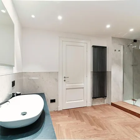 Dome's Magic - The House Of Travelers *