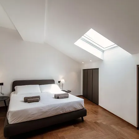 Dome's Magic - The House Of Travelers